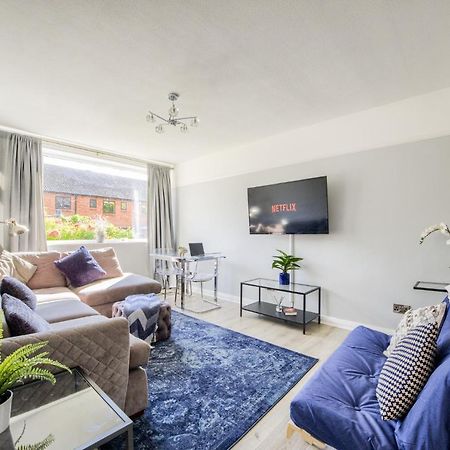 Town Centre Apartment Лемингтън Спа Екстериор снимка